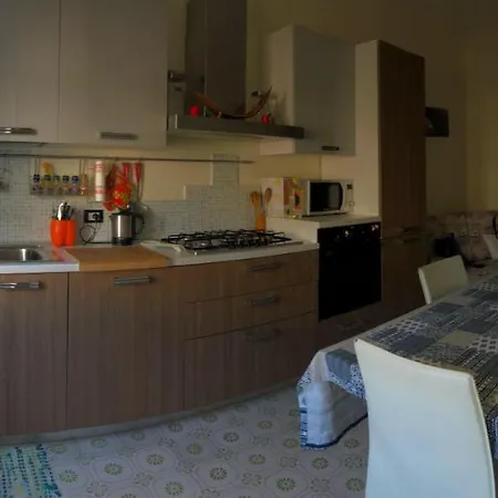 Terry, Camera Vacanze 3* Alghero