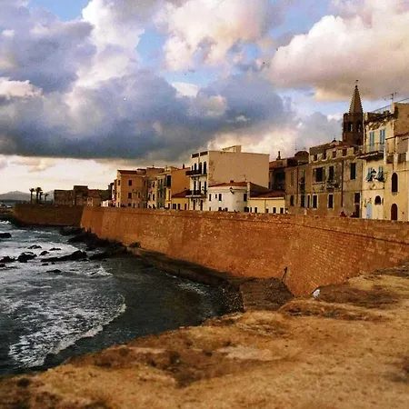 Terry, Camera Vacanze Alghero