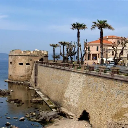 Terry, Camera Vacanze 3* Alghero