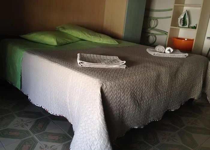 招待所 阿尔盖罗特里-卡梅拉假日旅馆 3*